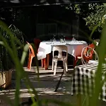 Отель Chez Marie