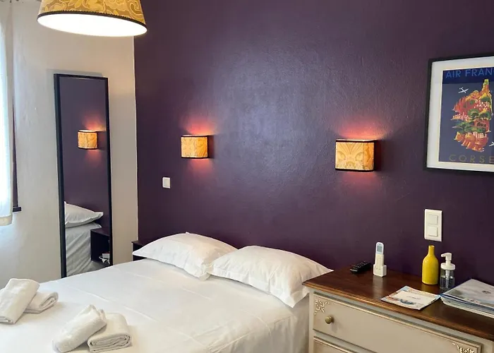 Chez Marie Linguizzetta