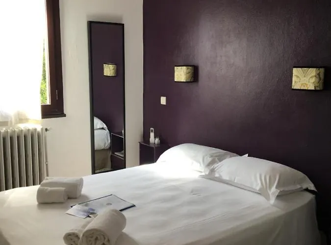 Chez Marie Hotel Linguizzetta